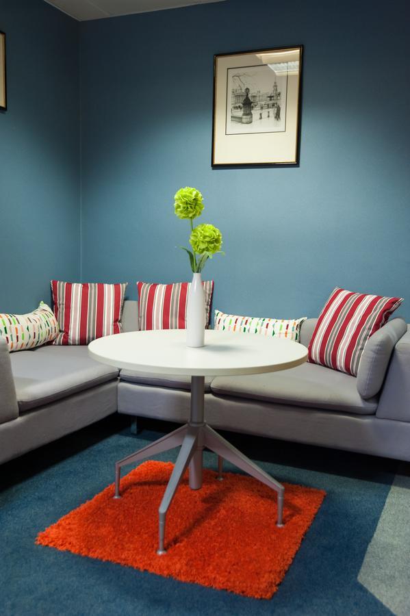 Russell Scott Backpackers Hostel Leeds  Buitenkant foto
