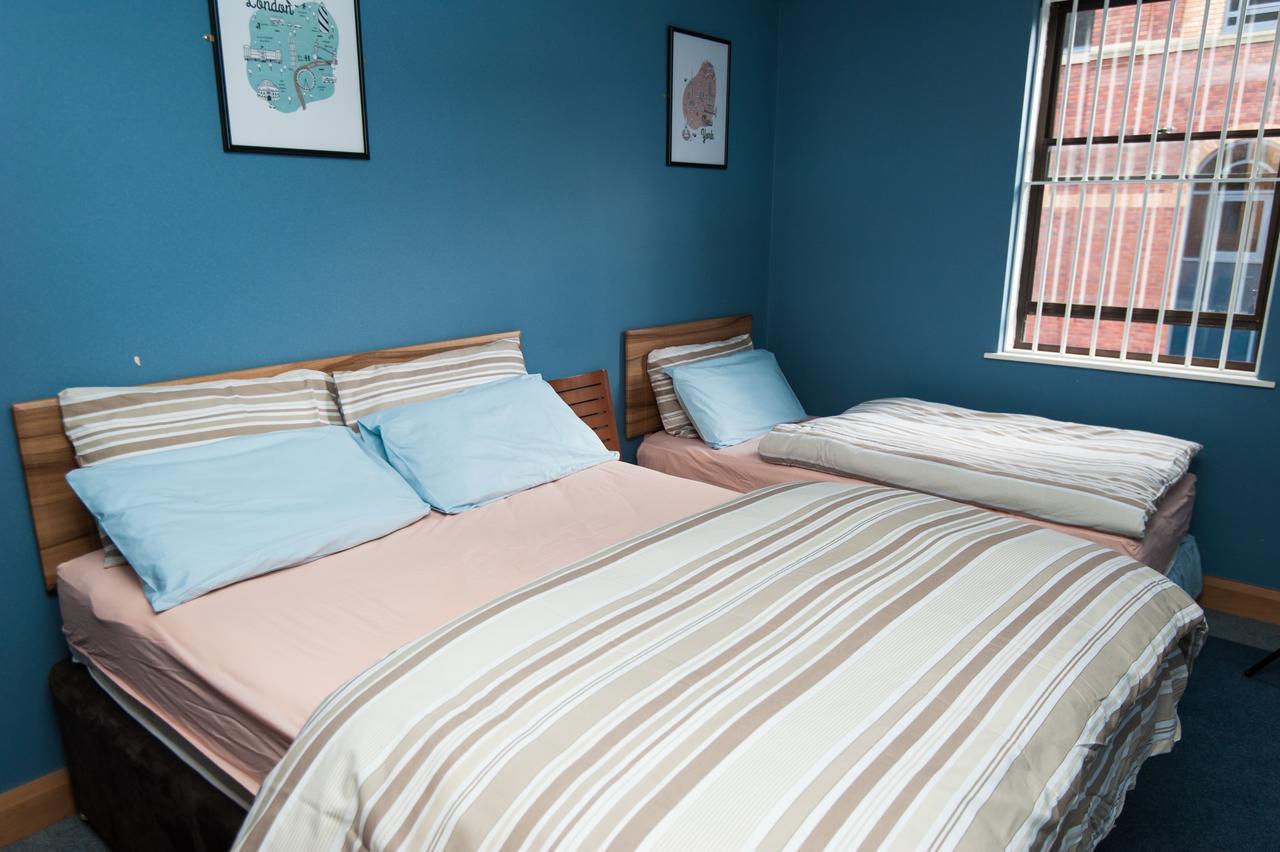 Russell Scott Backpackers Hostel Leeds  Buitenkant foto