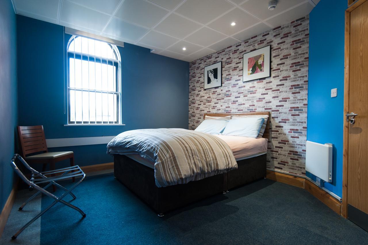 Russell Scott Backpackers Hostel Leeds  Buitenkant foto