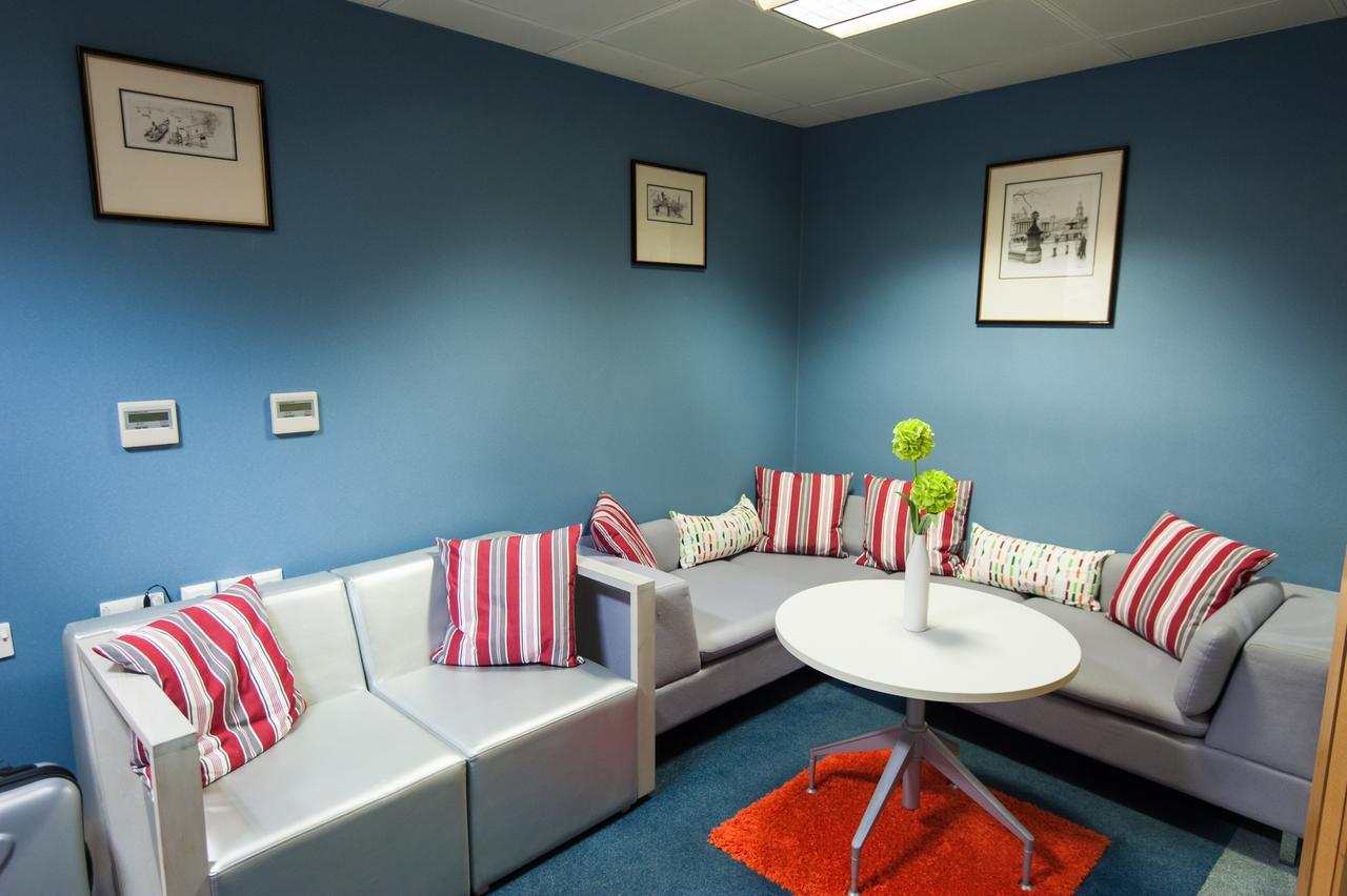 Russell Scott Backpackers Hostel Leeds  Buitenkant foto