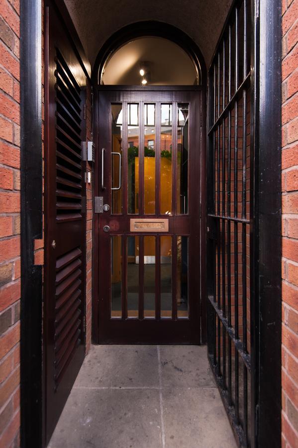 Russell Scott Backpackers Hostel Leeds  Buitenkant foto