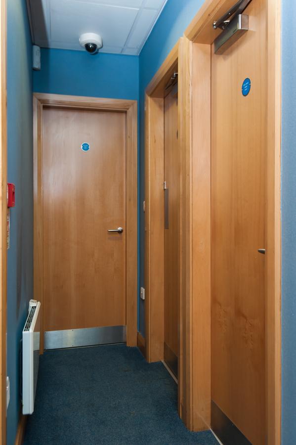 Russell Scott Backpackers Hostel Leeds  Buitenkant foto